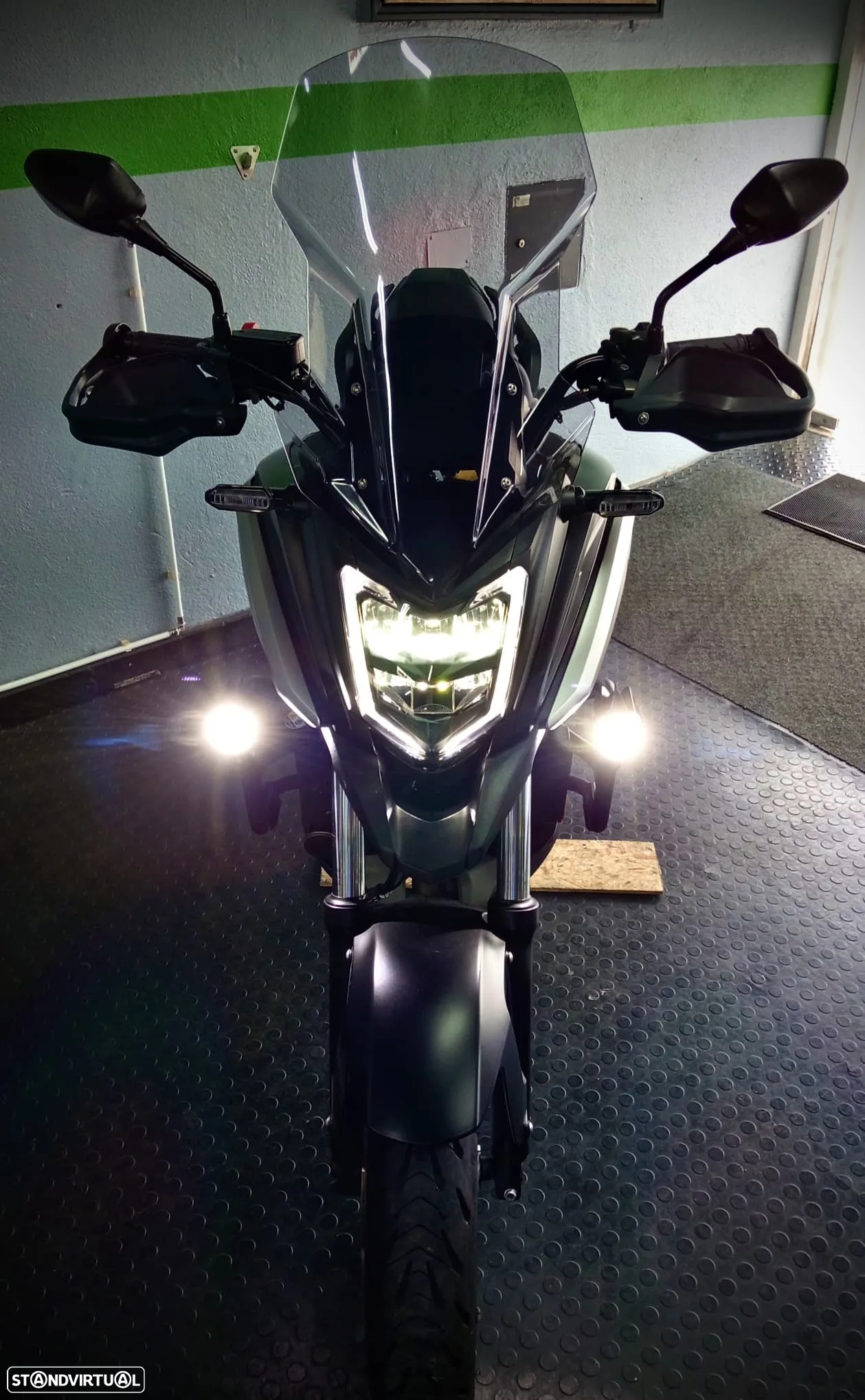 Honda NC750X X - 9