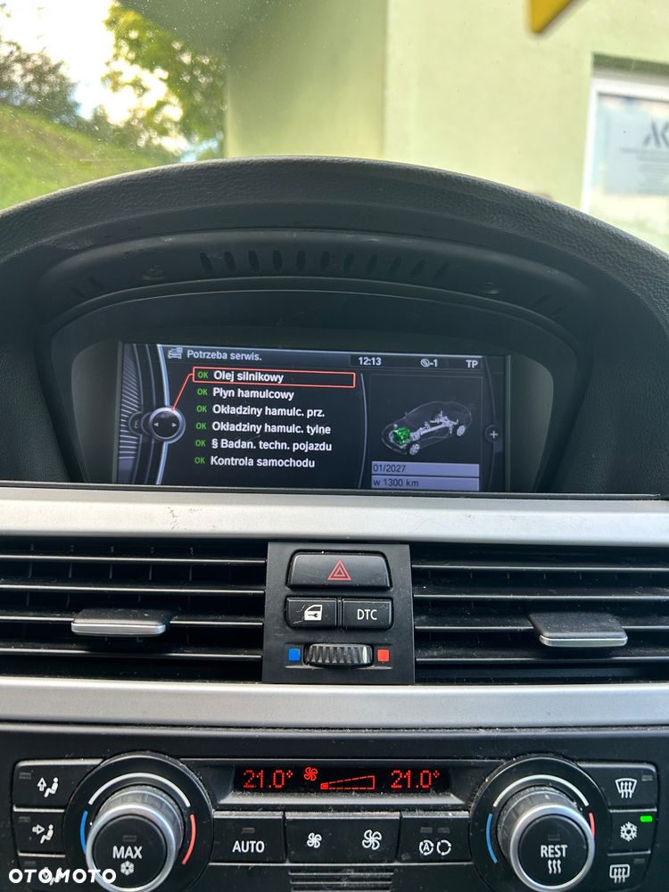 BMW Seria 3 318i - 4