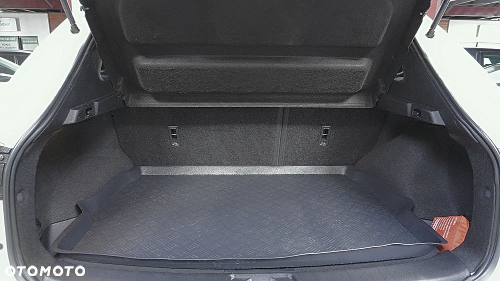 Nissan Qashqai 1.2 DIG-T N-Connecta - 12