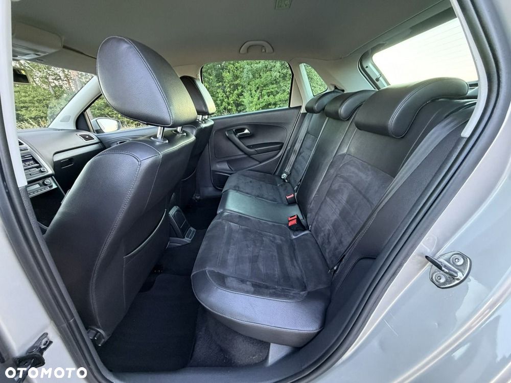 Volkswagen Polo Cross - 15