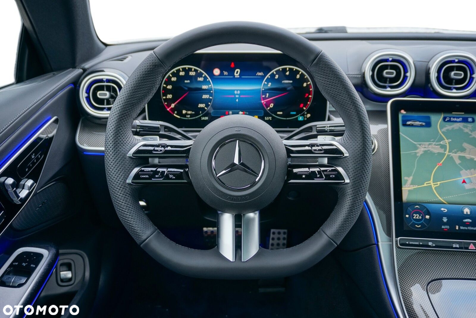 Mercedes-Benz CLE - 7