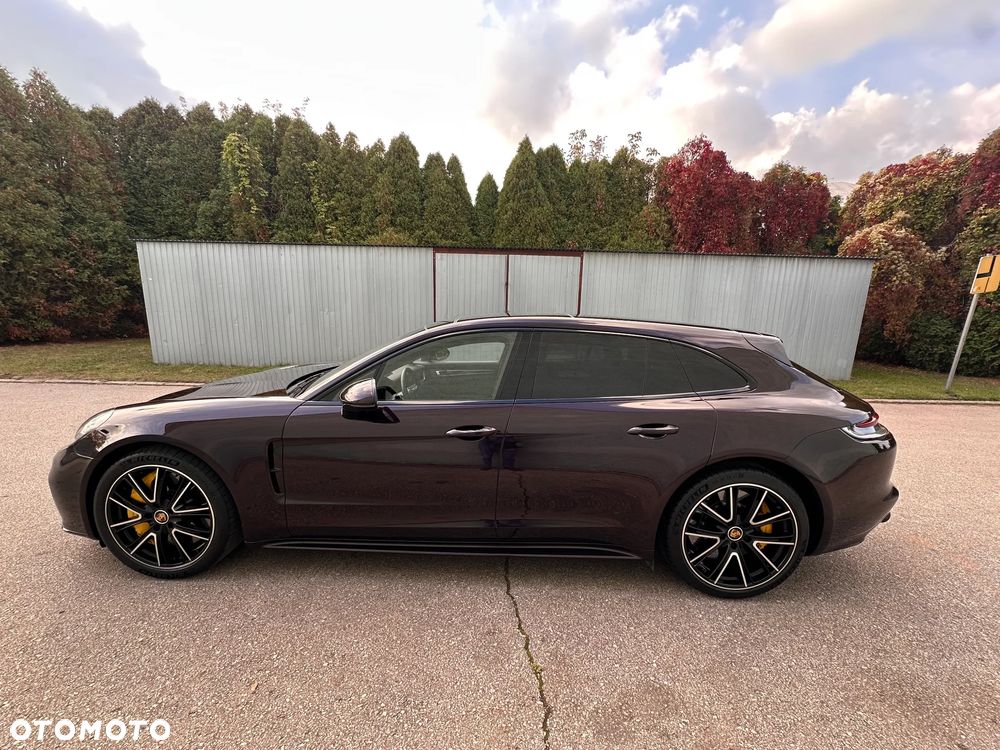 Porsche Panamera Turbo S Sport Turismo - 19