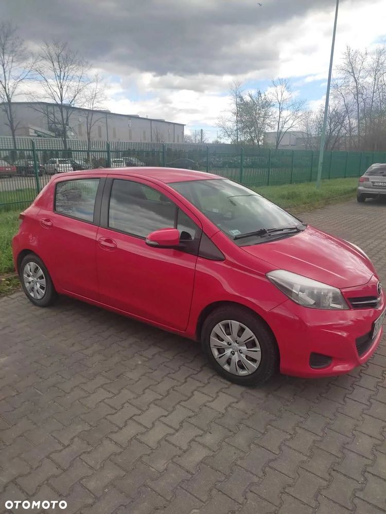Toyota Yaris - 2
