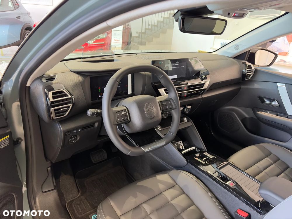 Citroën C4 e-C4 EV156 54kWh Max - 13
