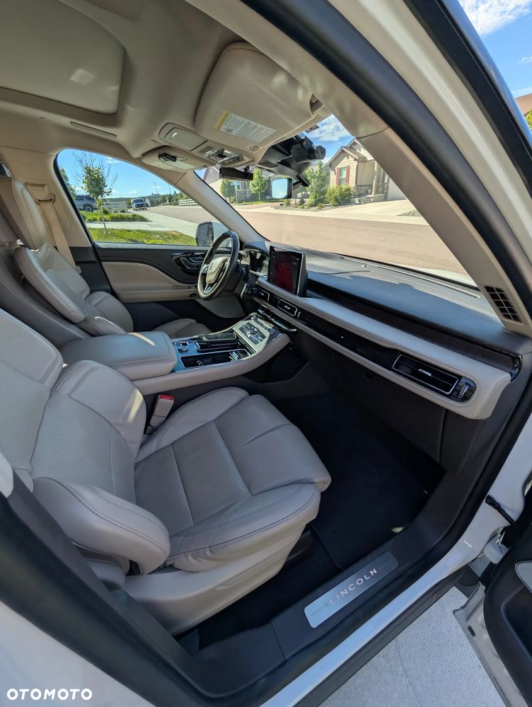 Lincoln Aviator - 20