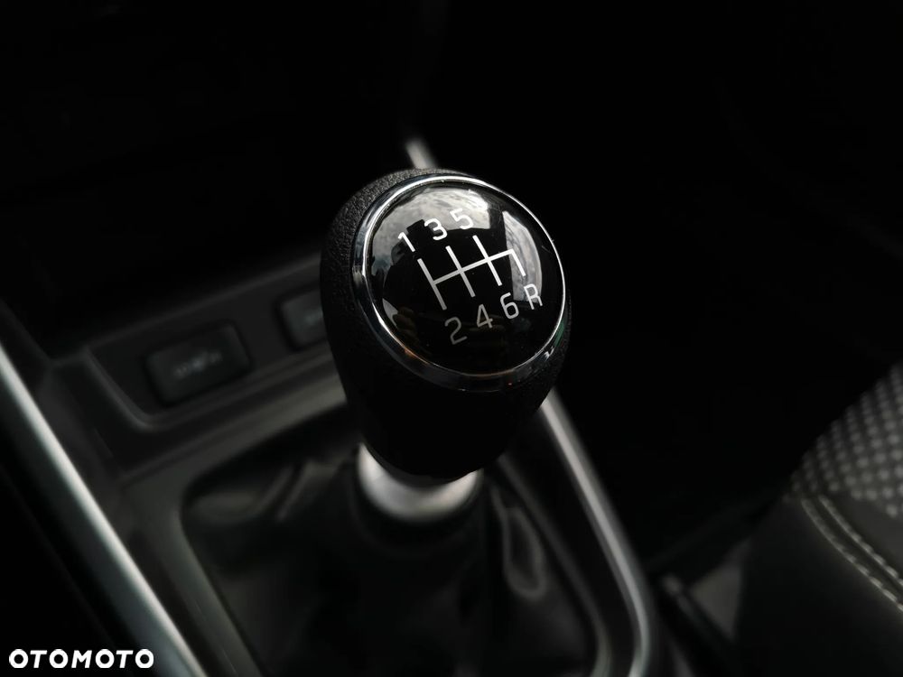 Suzuki Vitara - 19