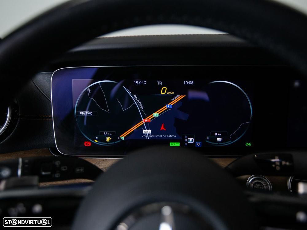 Mercedes-Benz E 300 T 9G-TRONIC AMG Line - 23