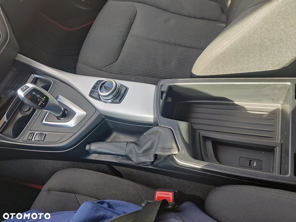 BMW Seria 1 - 37
