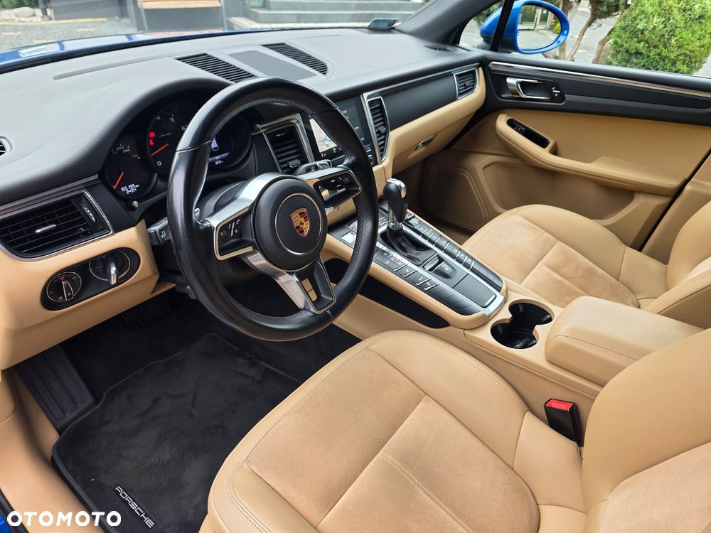 Porsche Macan - 21