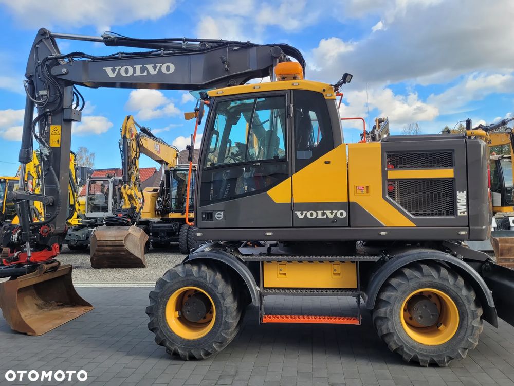 Volvo EW160E / ROTOTILT ze szczypcami / system niwelacji GPS 3D / przyczepa / - 8