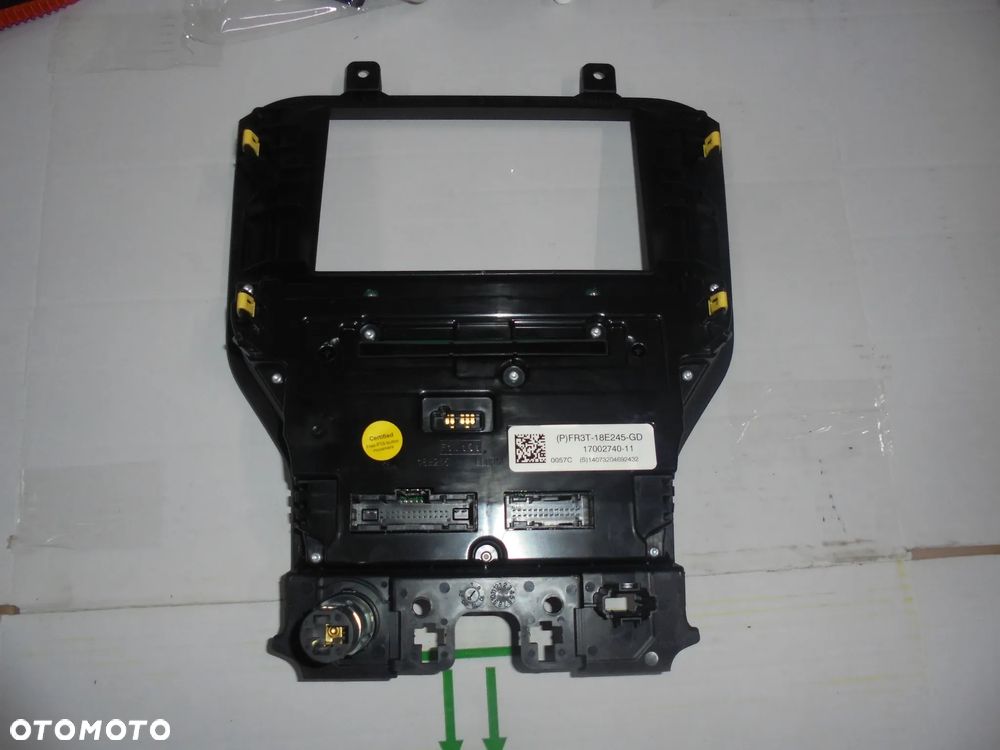 Mustang VI GT 2017 ramka radia panel klimatyzacji - 2