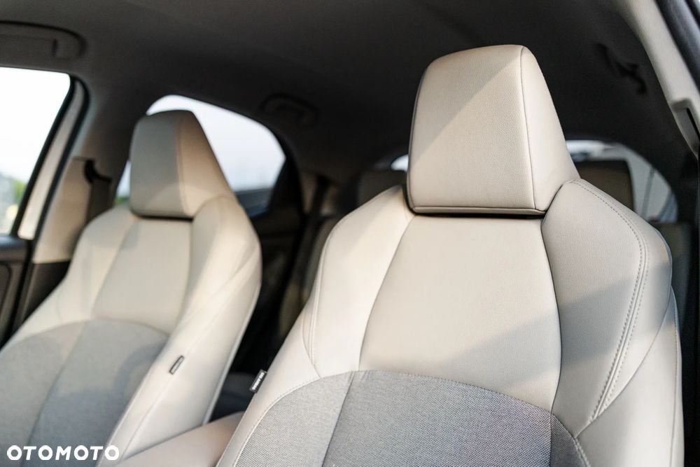 Toyota Yaris Hybrid 1.5 Executive - 26