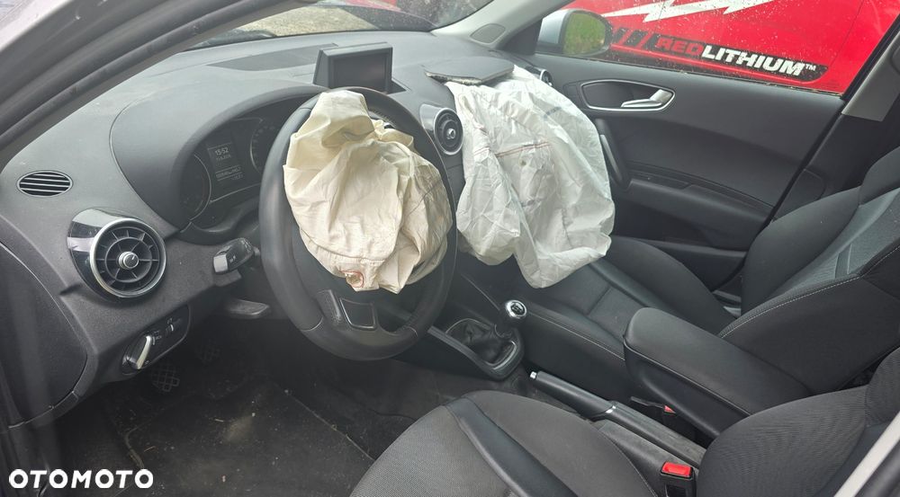 Audi A1 Sportback 1.6 TDI admired - 5