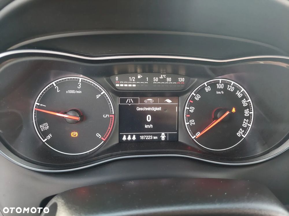 Opel Zafira 1.6 CDTI Plus S&S - 16