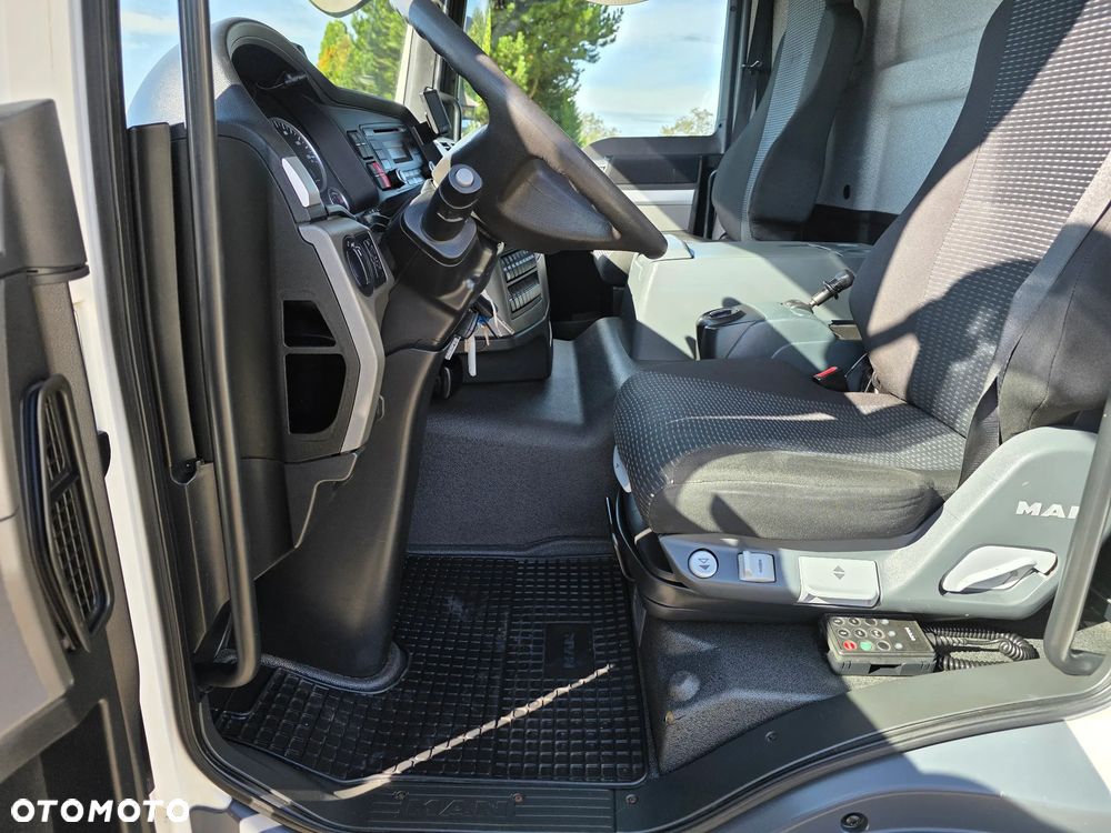 MAN TGM 12.250 KONTENER SPROWADZONY Z DE SUPER STAN 450 TYŚ KM !!! - 20