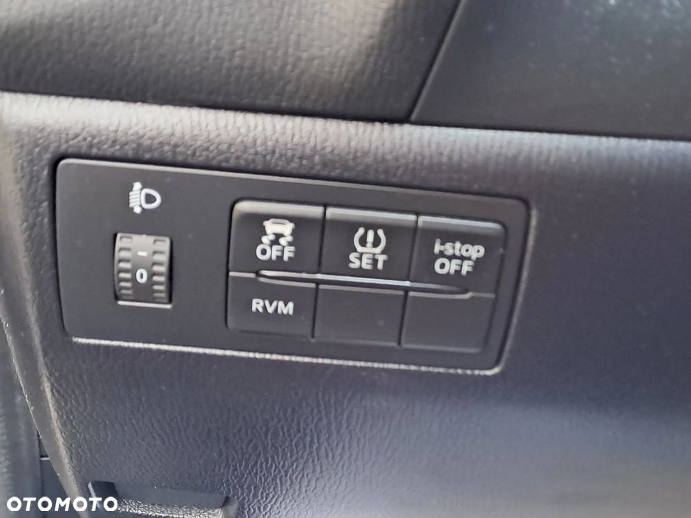 Mazda 3 - 12
