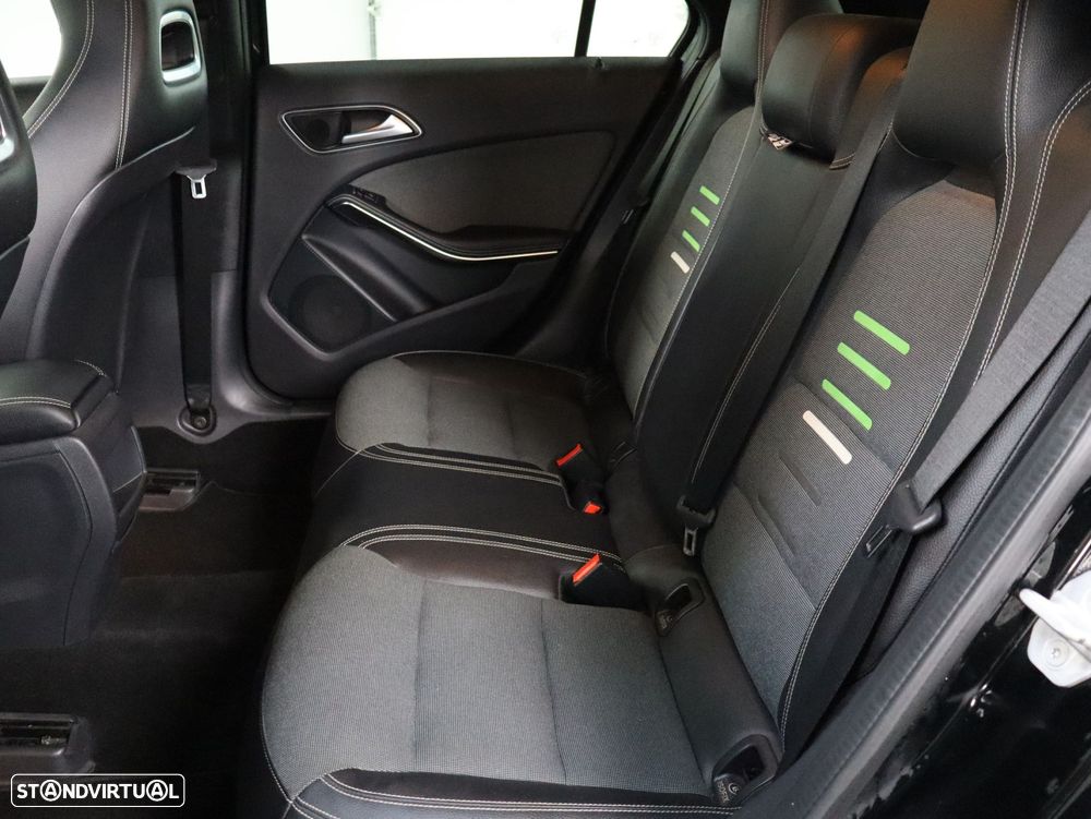 Mercedes-Benz A 180 d Style - 8