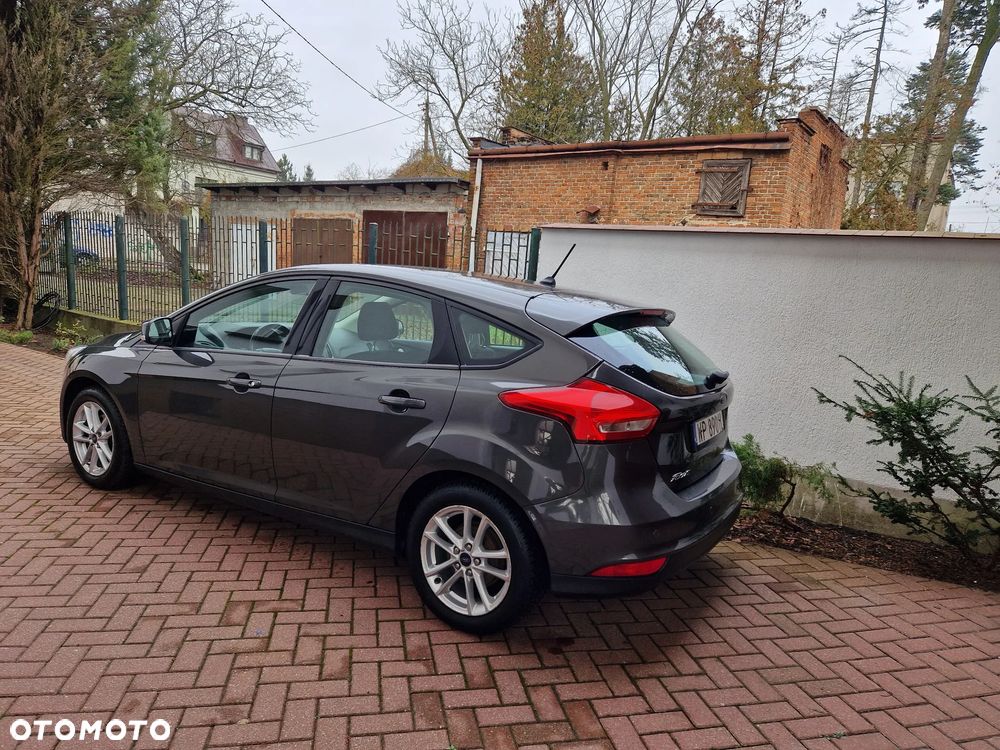 Ford Focus 1.6 Trend - 3