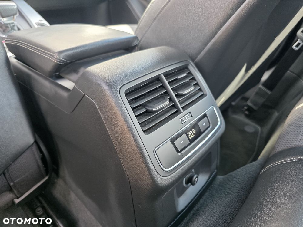 Audi A5 Cabrio 40 TDI S tronic sport - 28
