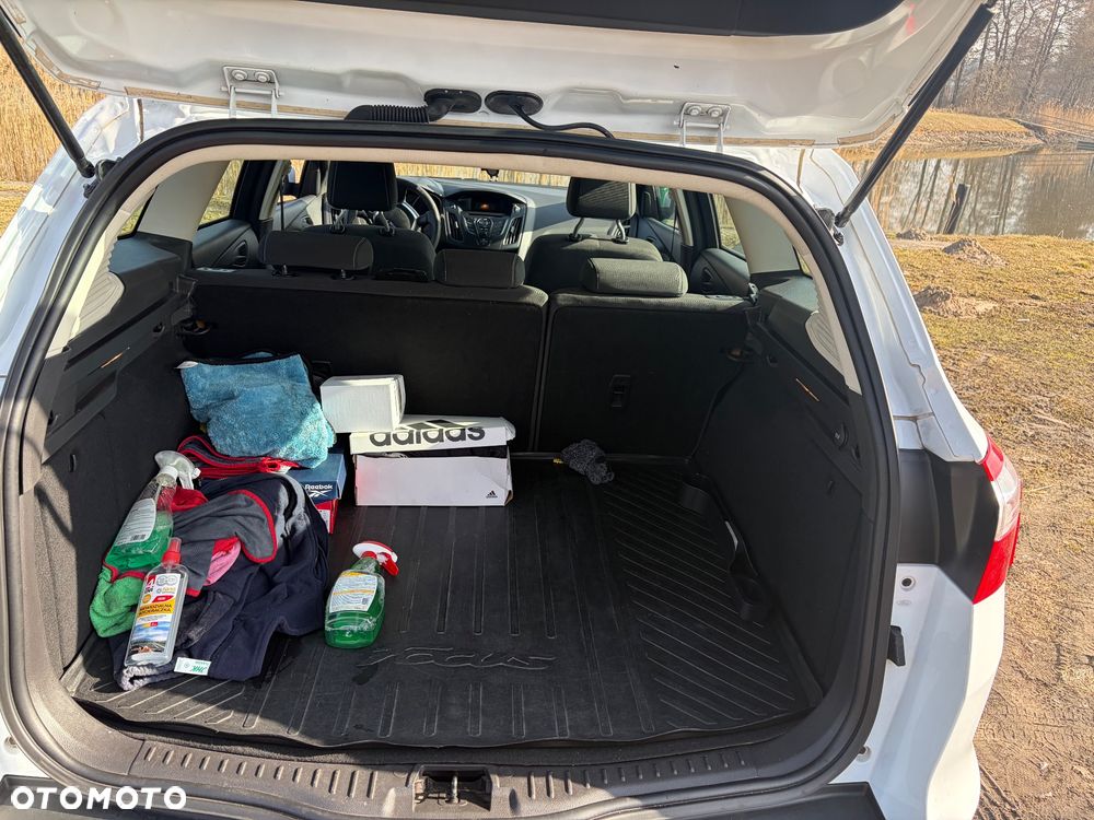 Ford Focus 1.0 EcoBoost Start-Stopp-System SYNC Edition - 12