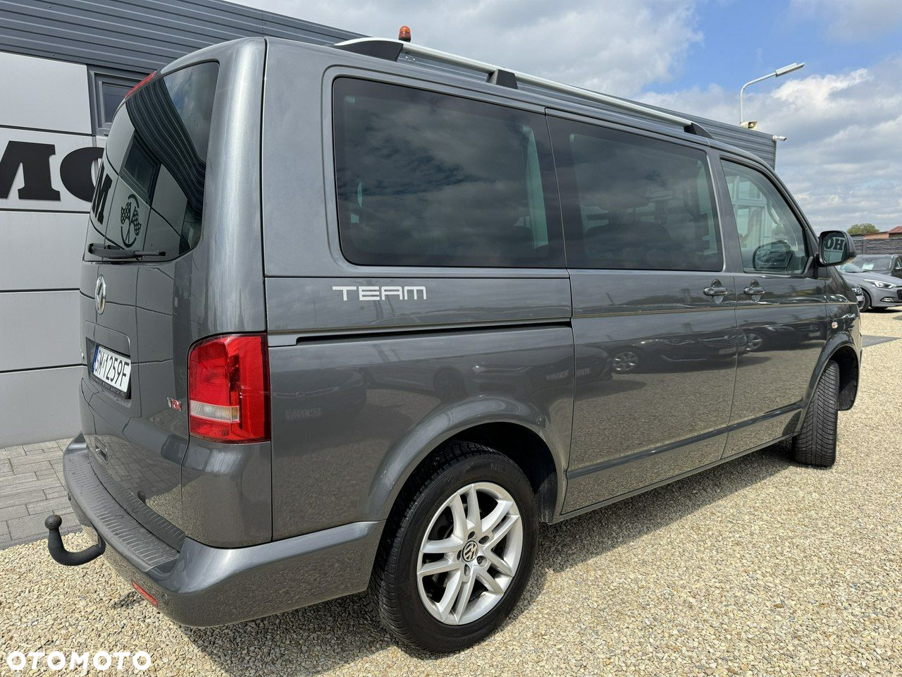 Volkswagen Multivan - 3
