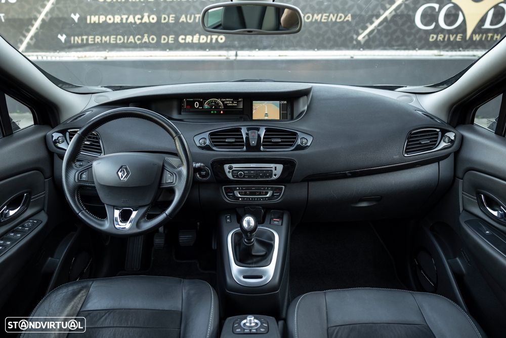 Renault Scénic 1.6 dCi Bose Edtion SS - 8