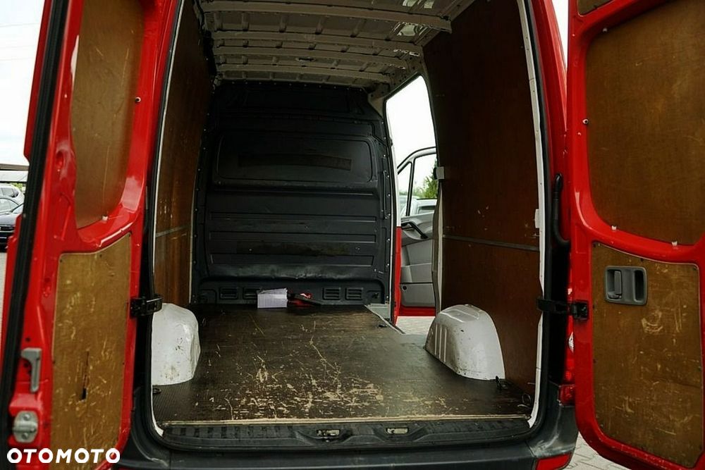 Volkswagen Crafter - 23