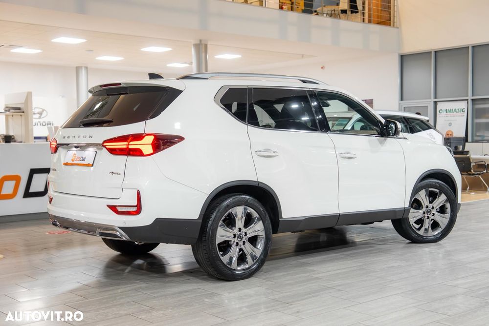 SsangYong REXTON 2.2 Diesel 4WD Aut. Black - 11