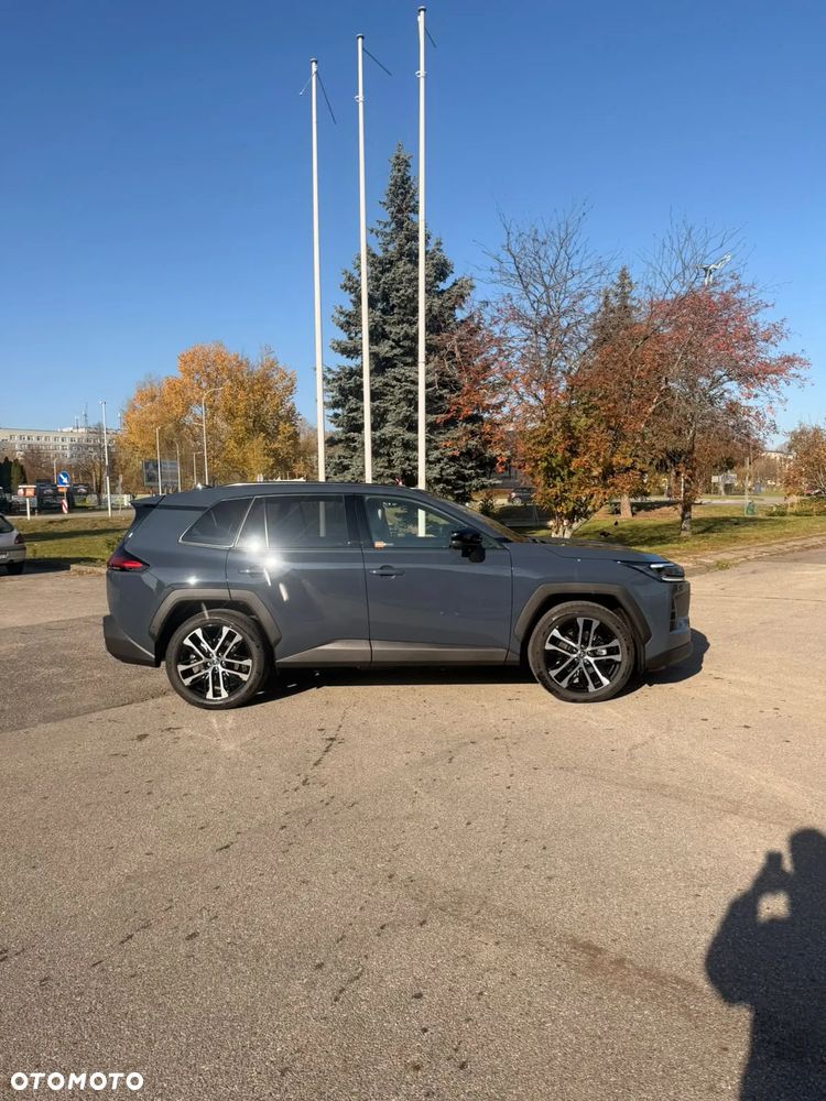 Toyota RAV4 - 5
