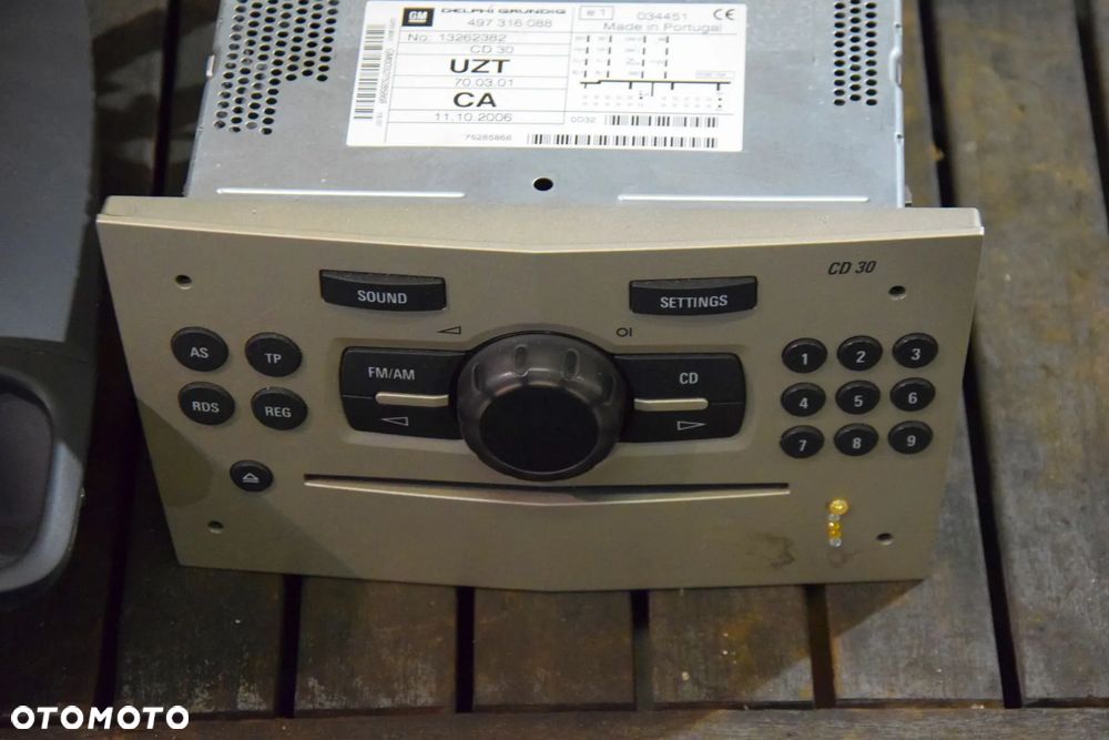 Opel Corsa D Radio CD30 Złote + wyświetlacz z KODEM Oryginał - 2