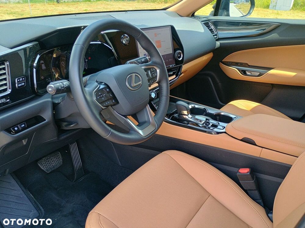 Lexus NX 350h Prestige 2WD - 16