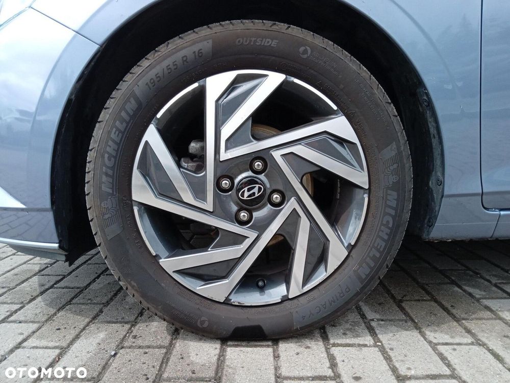 Hyundai i20 1.2 Modern - 10