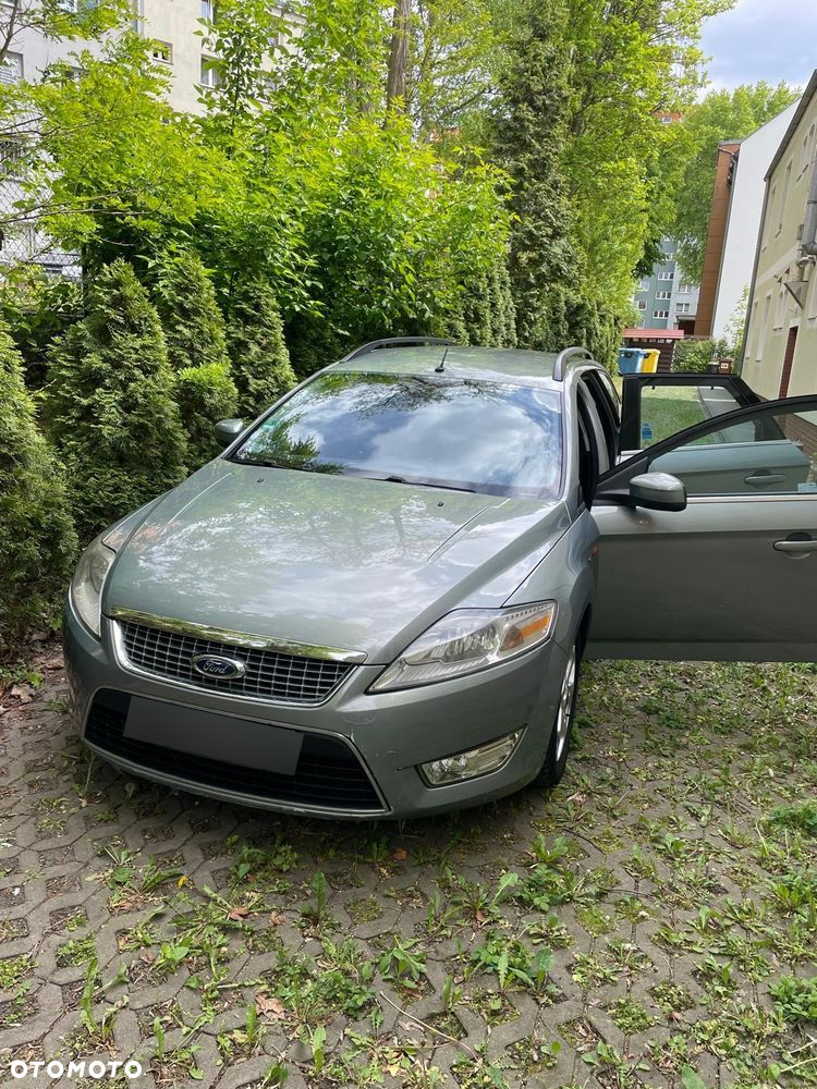 Ford Mondeo - 8