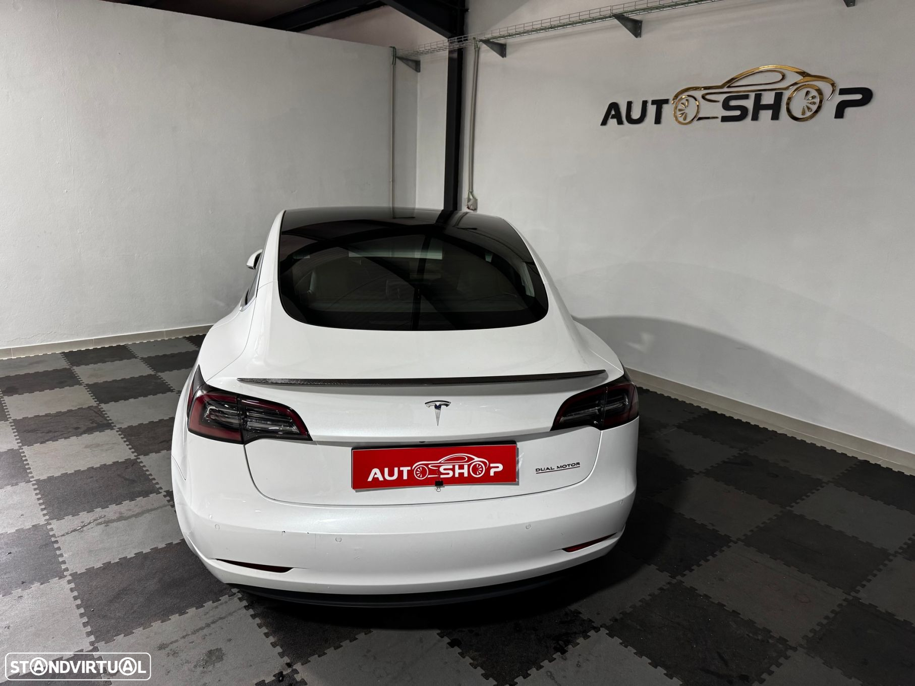 Tesla Model 3 Performance Dual Motor AWD - 21