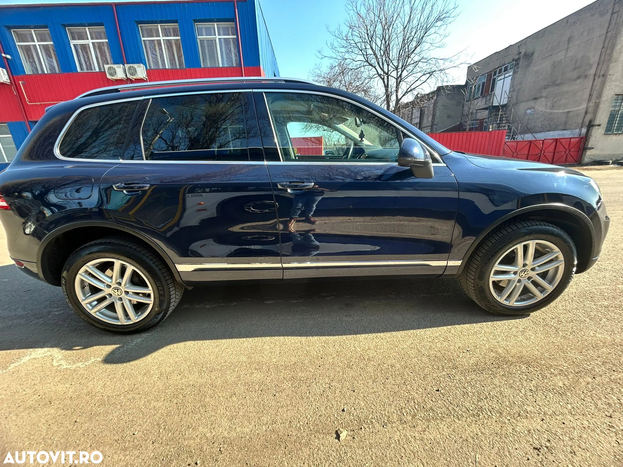 Volkswagen Touareg - 19