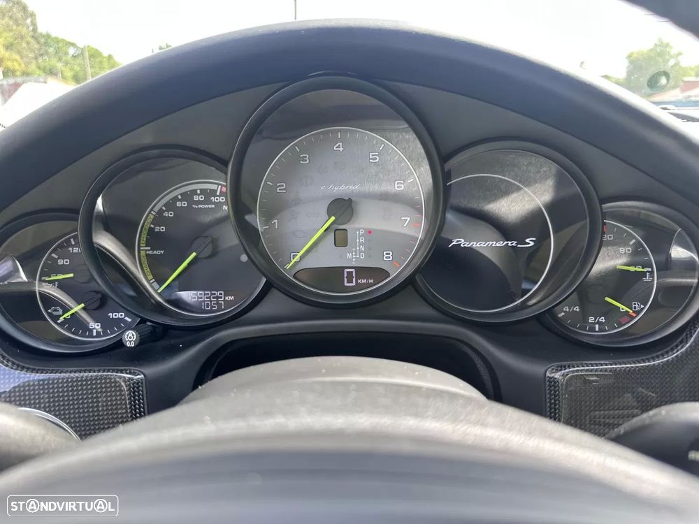 Porsche Panamera S E-Hybrid - 30