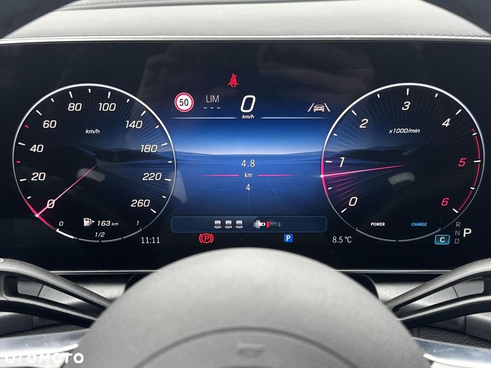 Mercedes-Benz GLC - 24