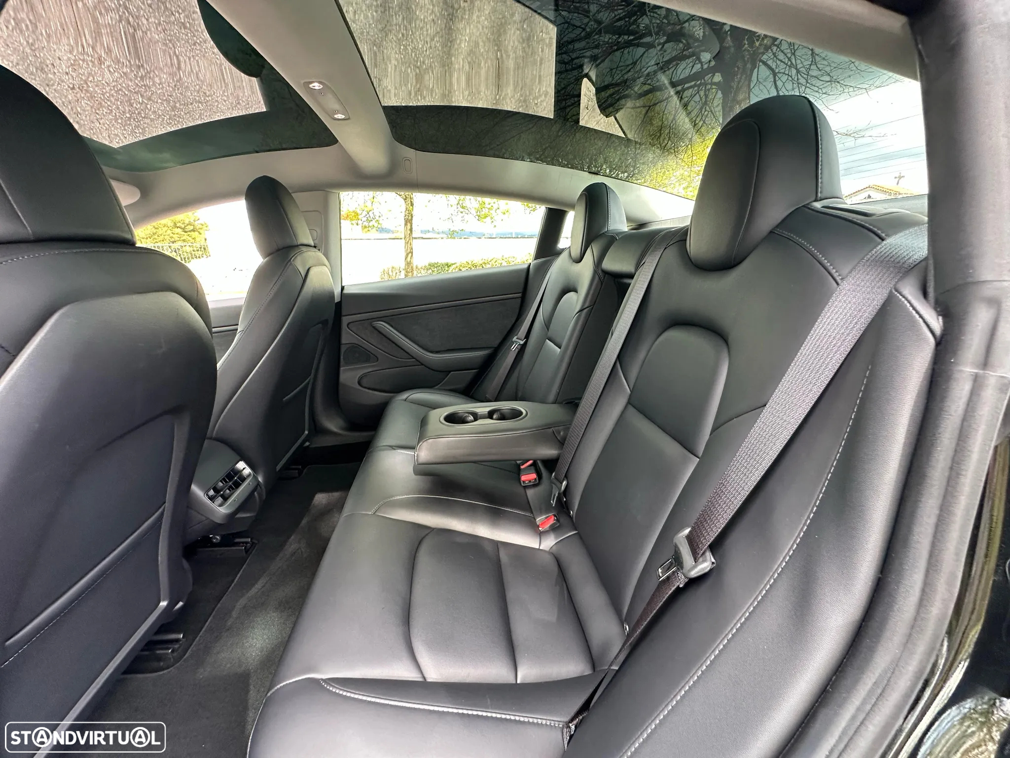 Tesla Model 3 Long Range AWD Dual Motor - 26