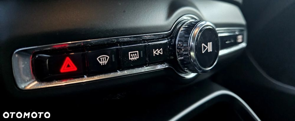 Volvo XC 40 D3 Momentum - 31