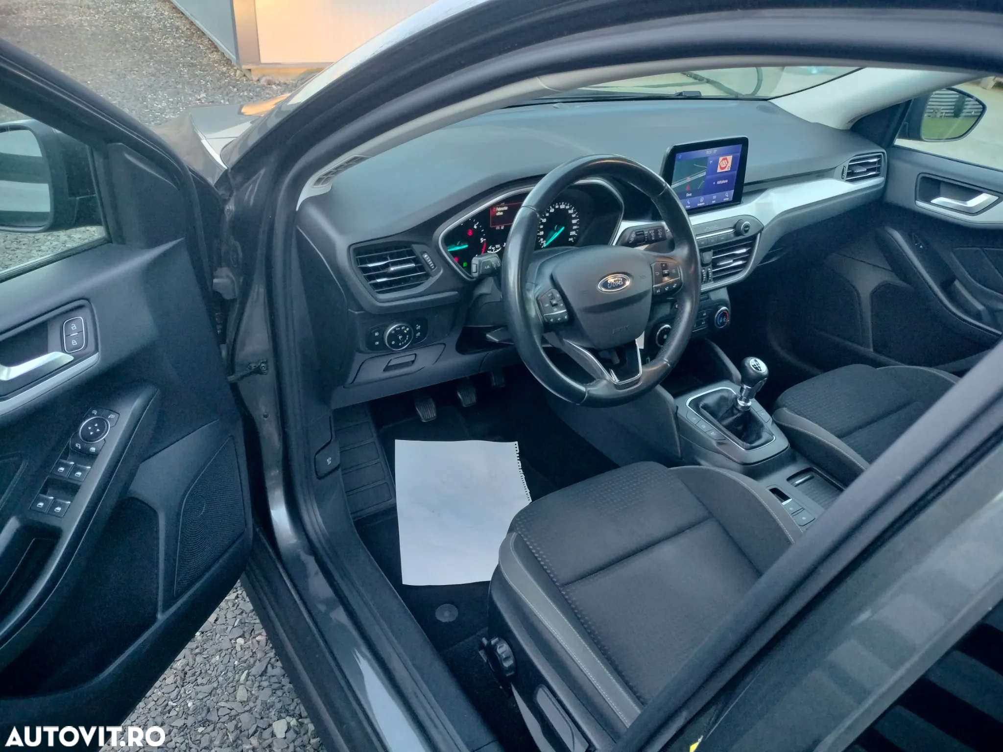 Ford Focus Turnier 1.5 EcoBlue Start-Stopp-System ACTIVE - 17
