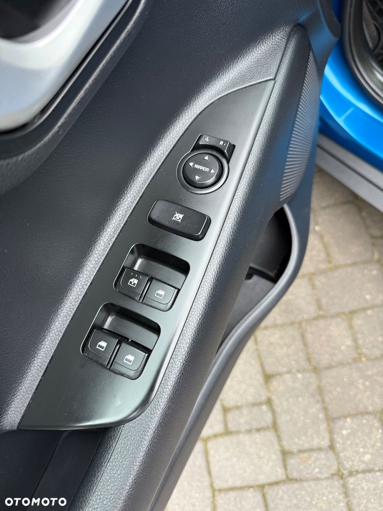 Kia Stonic 1.0 T-GDI M - 6