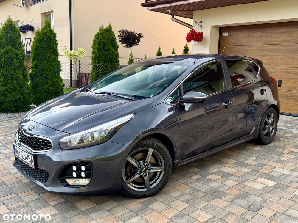 Kia Ceed 1.6 CRDi GT Line DCT - 1