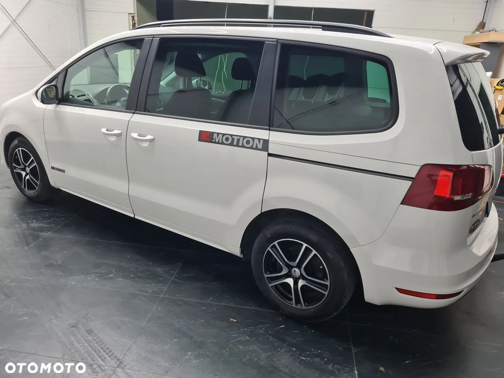 Volkswagen Sharan 2.0 TDI 4MOTION Blue Motion Style - 3