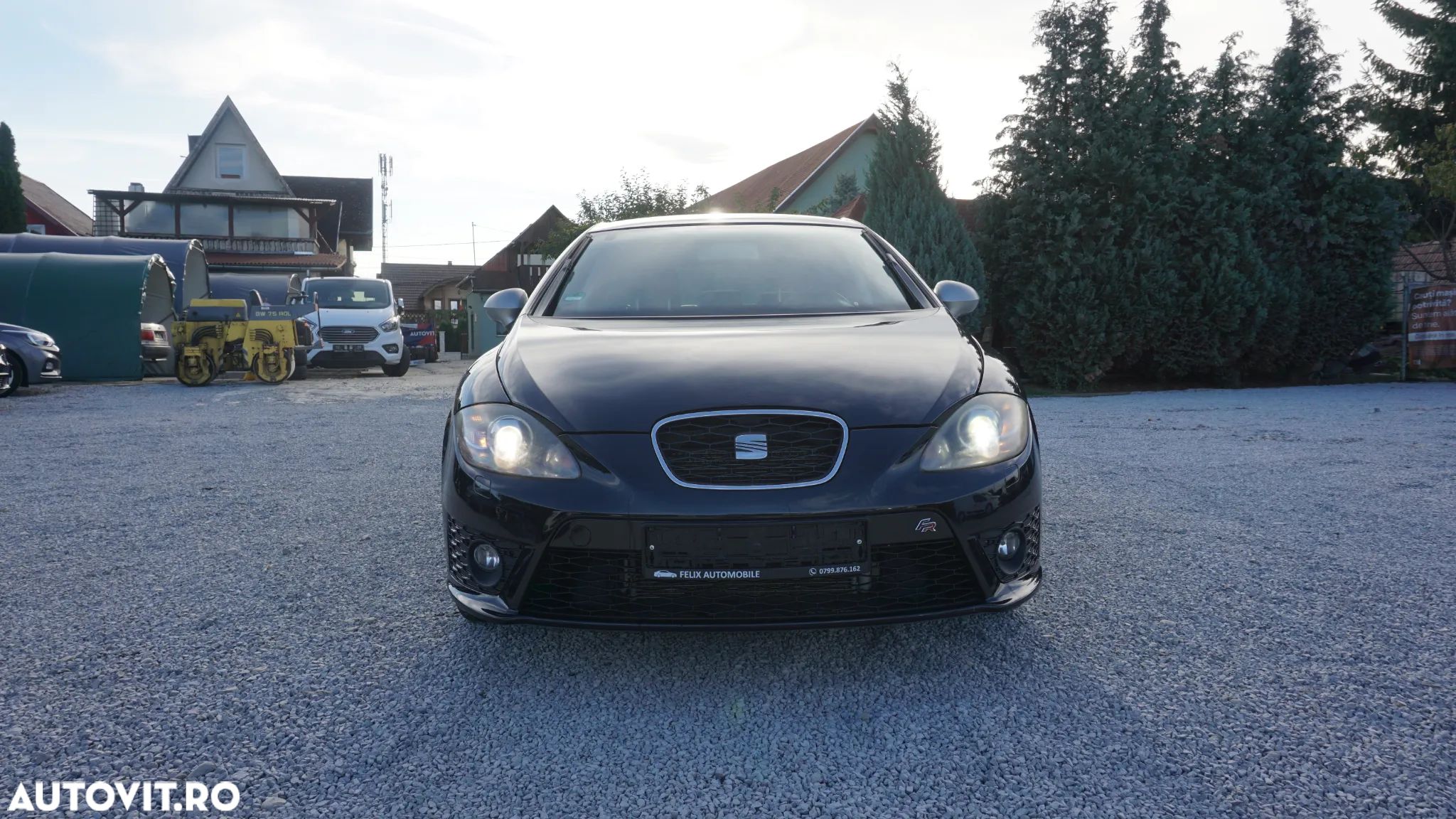 Seat Leon 2.0 TDI DPF FR - 1