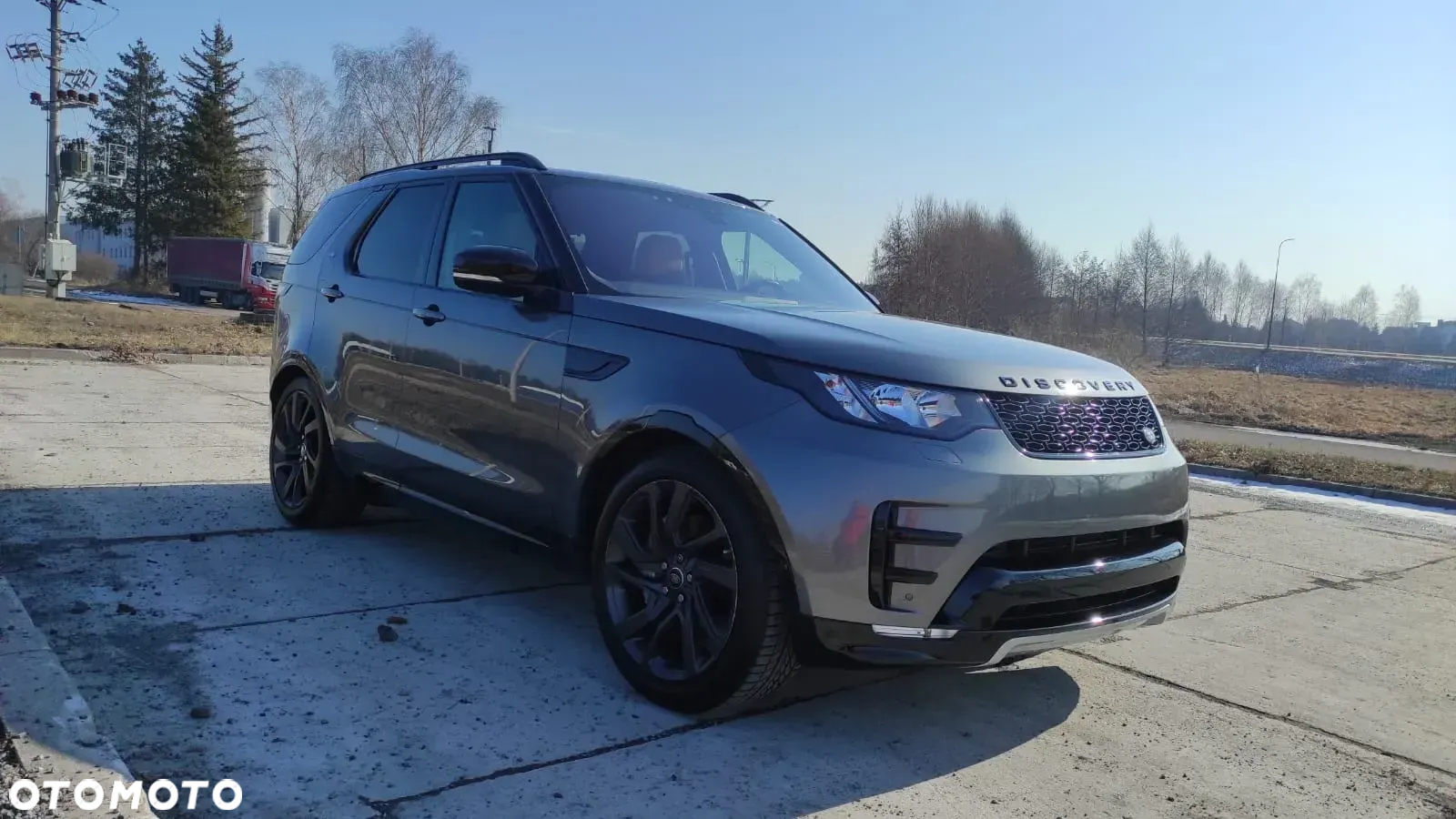 Land Rover Discovery V 3.0 Si6 HSE Luxury - 16