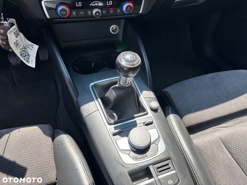 Audi A3 Sportback 1.5 TFSI cylinder on demand design - 24