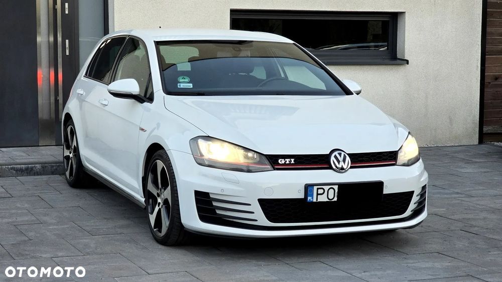 Volkswagen Golf 2.0 TSI BMT GTI DSG - 4