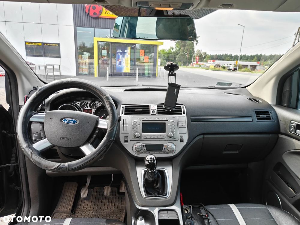 Ford Kuga - 20