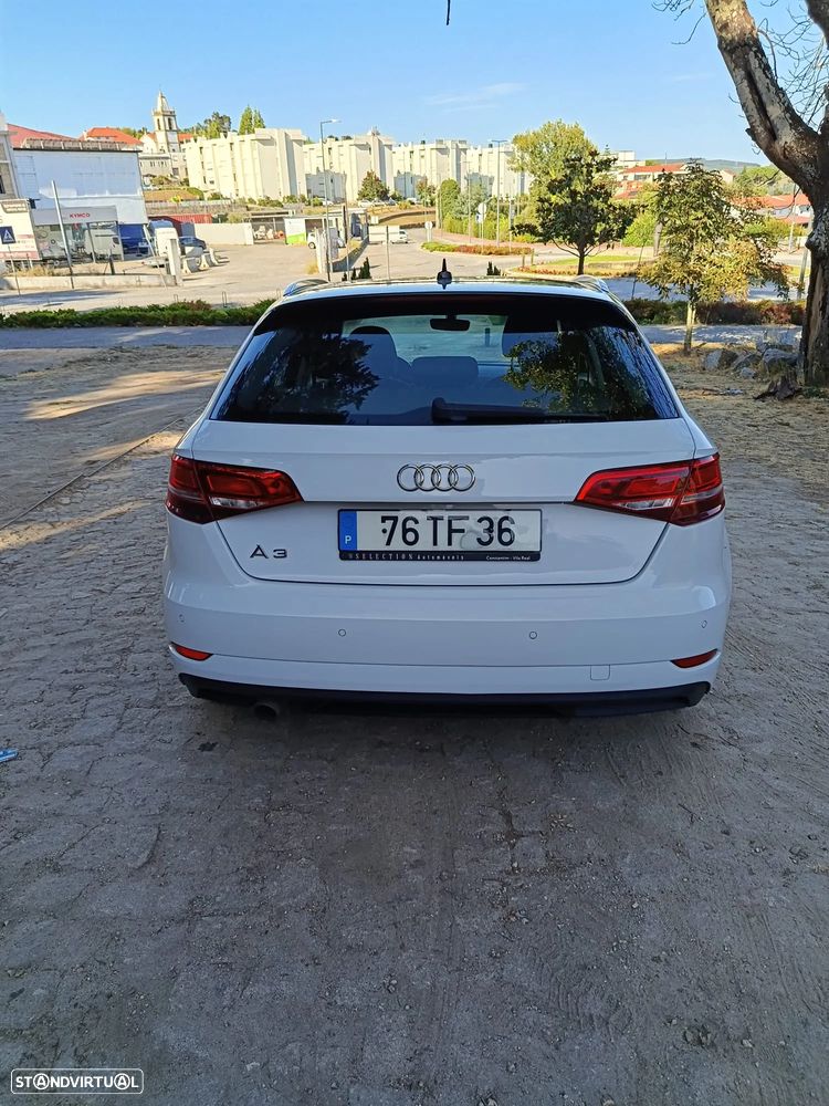 Audi A3 Sportback 1.6 TDI Sport - 8