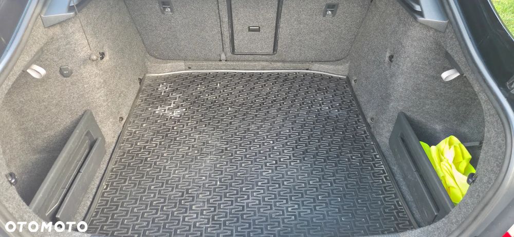 Skoda Octavia Combi 1.6 TDI (Green tec) DSG Ambition - 22